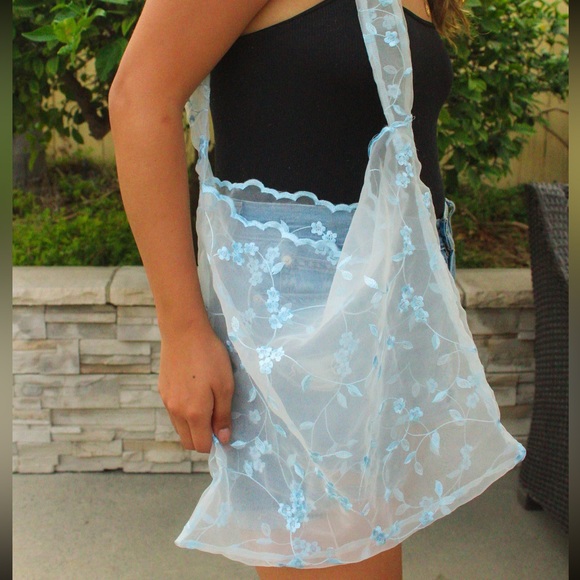 HANDMADE TOTE SLING SHOULDER CROSSBODY BAG in PASTEL BLUE - Picture 4 of 6